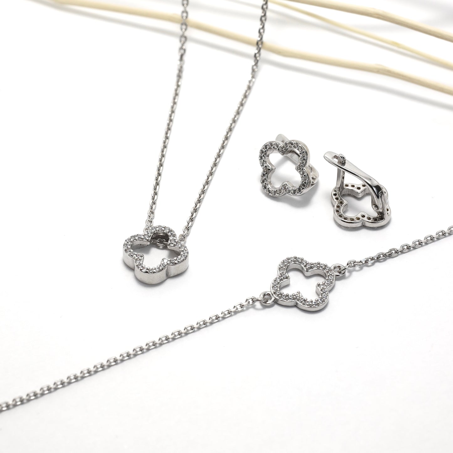 Sterling Silver Zirconia Jewelry Set | Elegant Three-Piece Silver Set|
Срібний комплект прикрас з цирконієм |