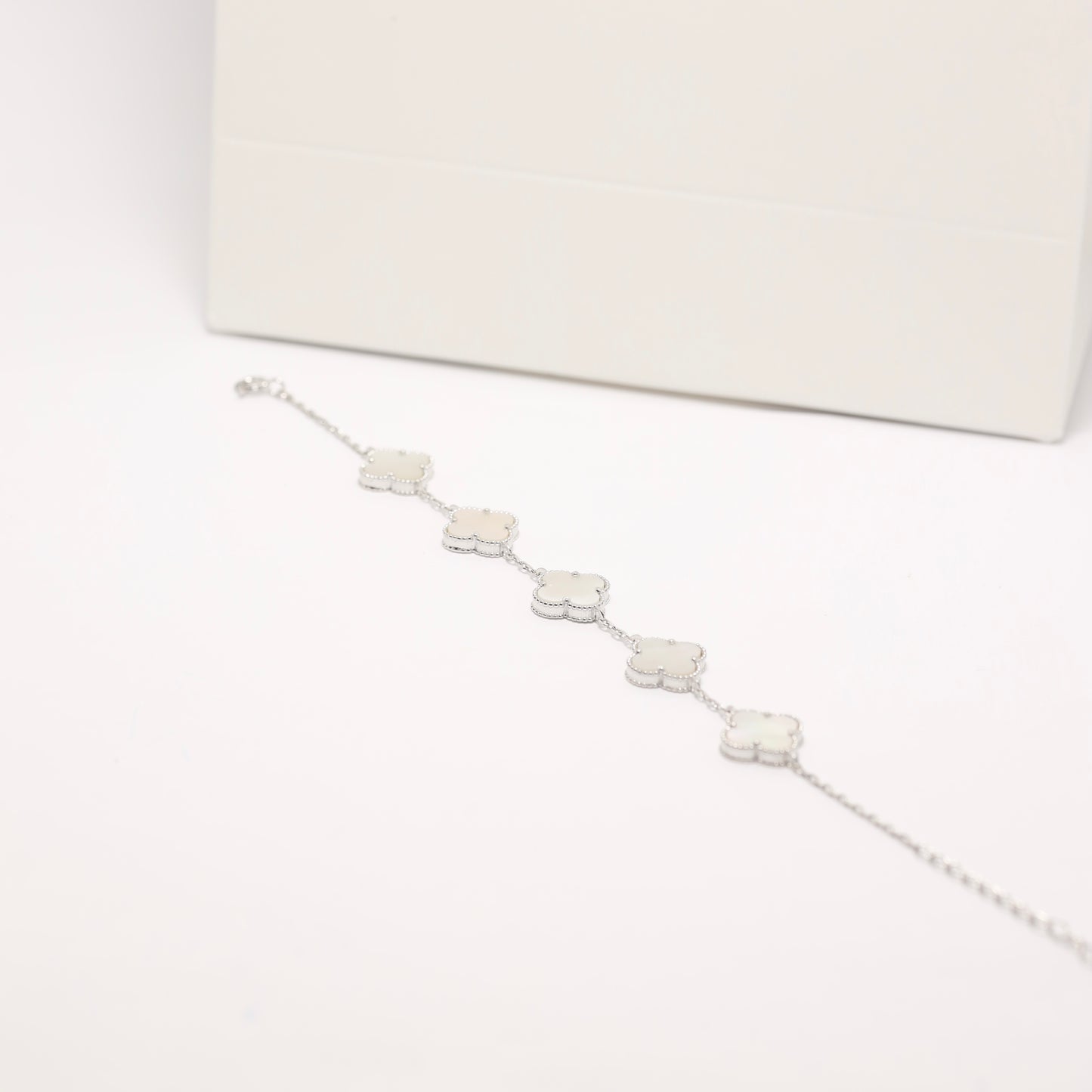 Sterling Silver Five Flower Bracelet with Mother of Pearl | Срібний браслет 5 квіточок з перламутром|338