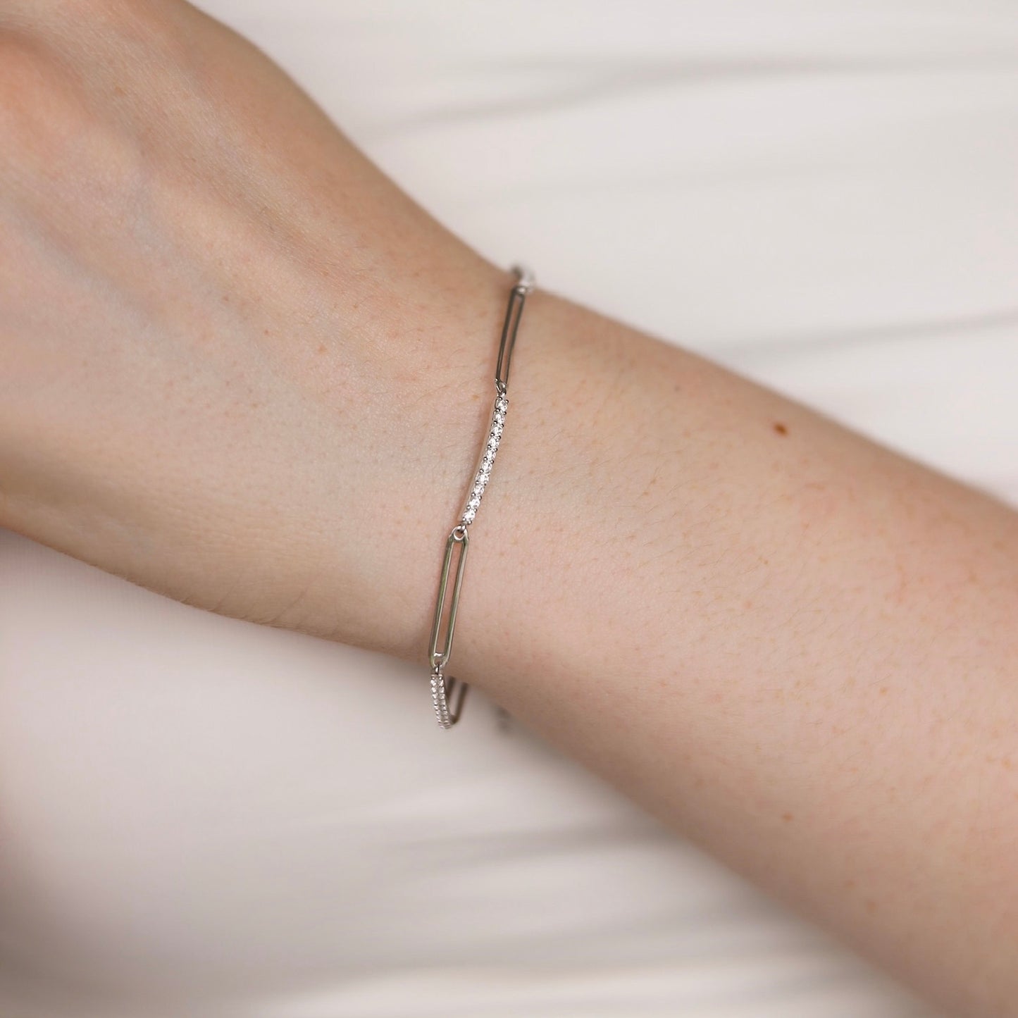 Срібний браслет Elegance 925 з цирконієм | Elegance Silver Bracelet 925 with Zirconia|874