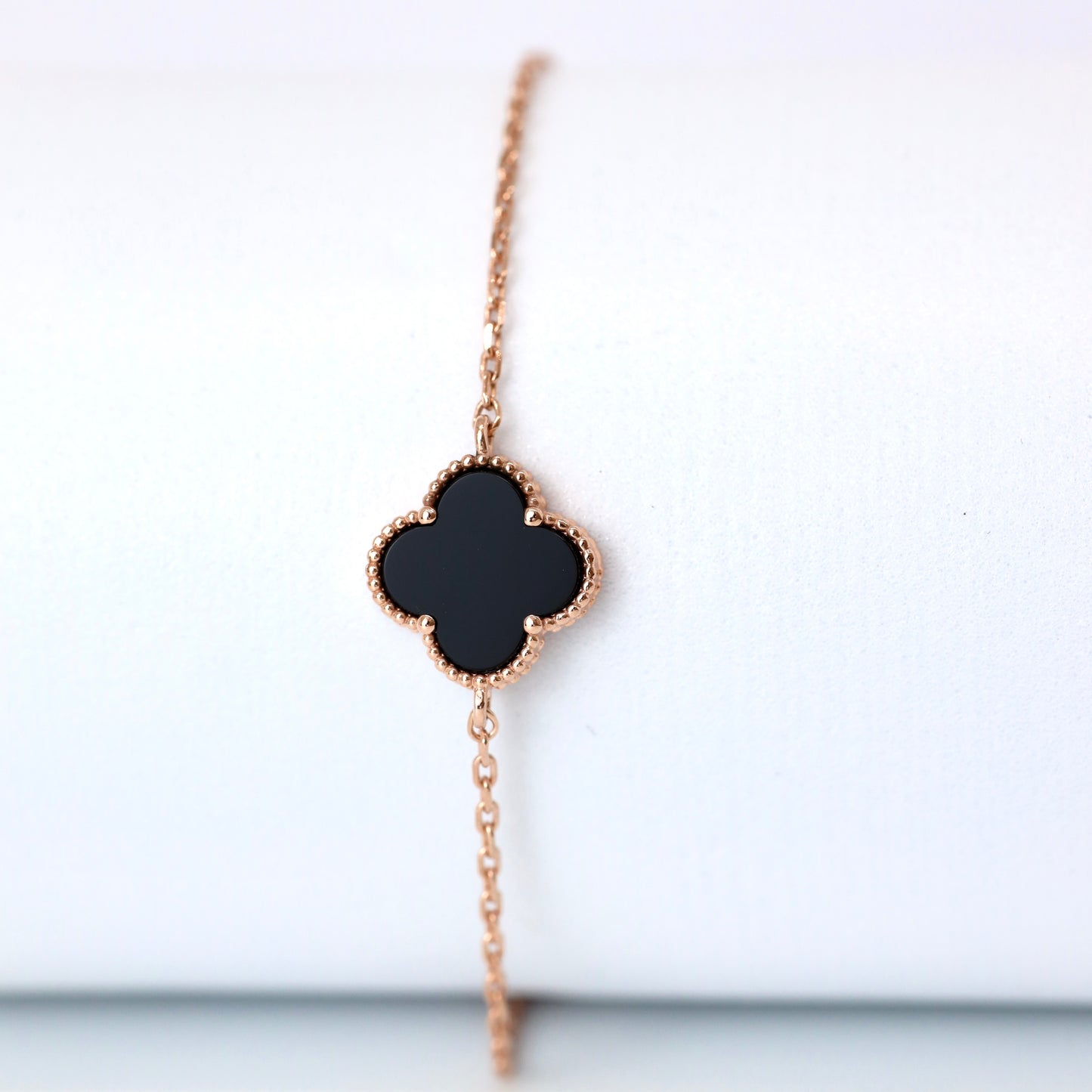 Позолочений браслет з оніксом | Gold-Plated Onyx Bracelet | 338