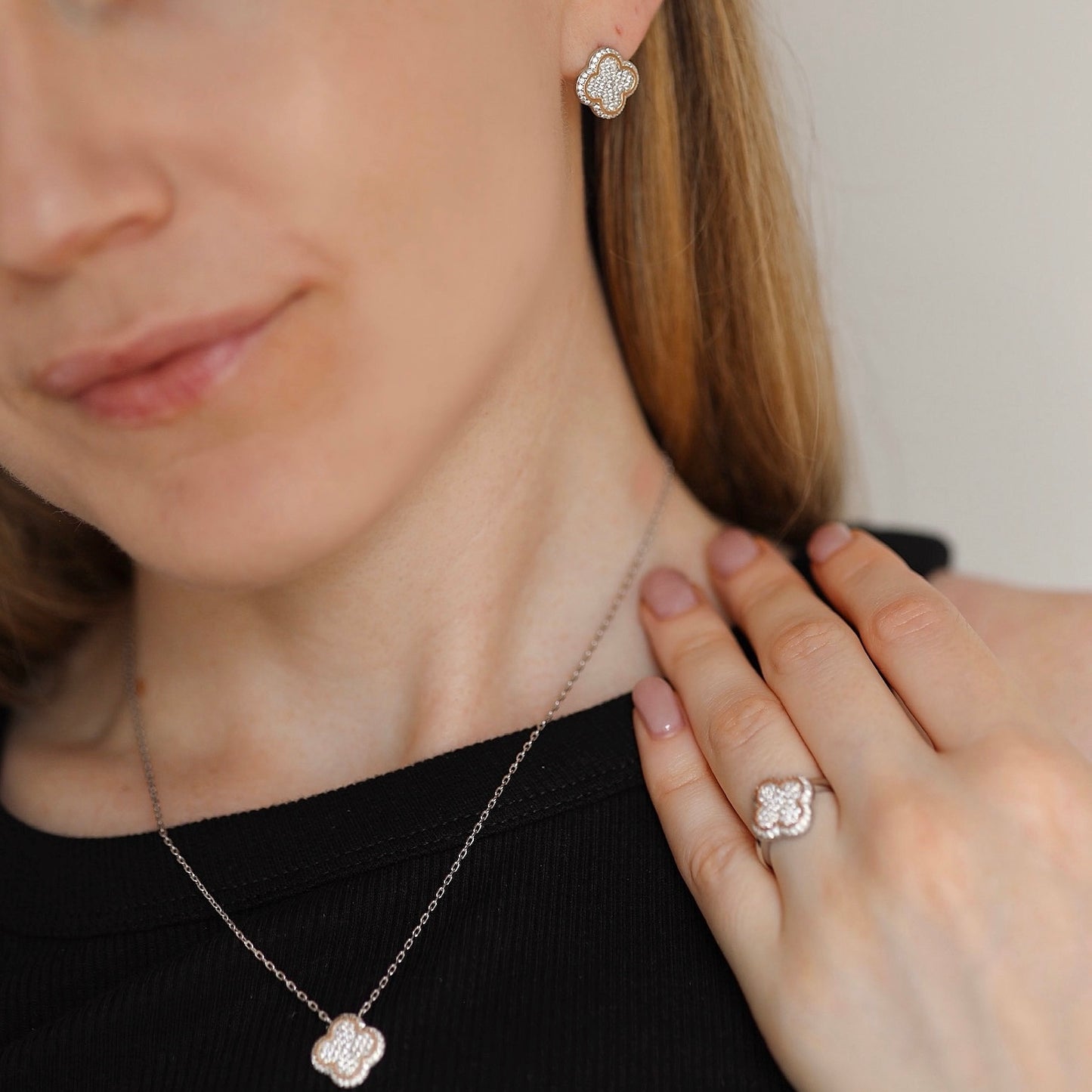 Sterling Silver & Gold Accent Jewelry Set with Earrings and Ring |Срібний комплект прикрас із вставкою золота 375 проби|сережки та каблучка|366