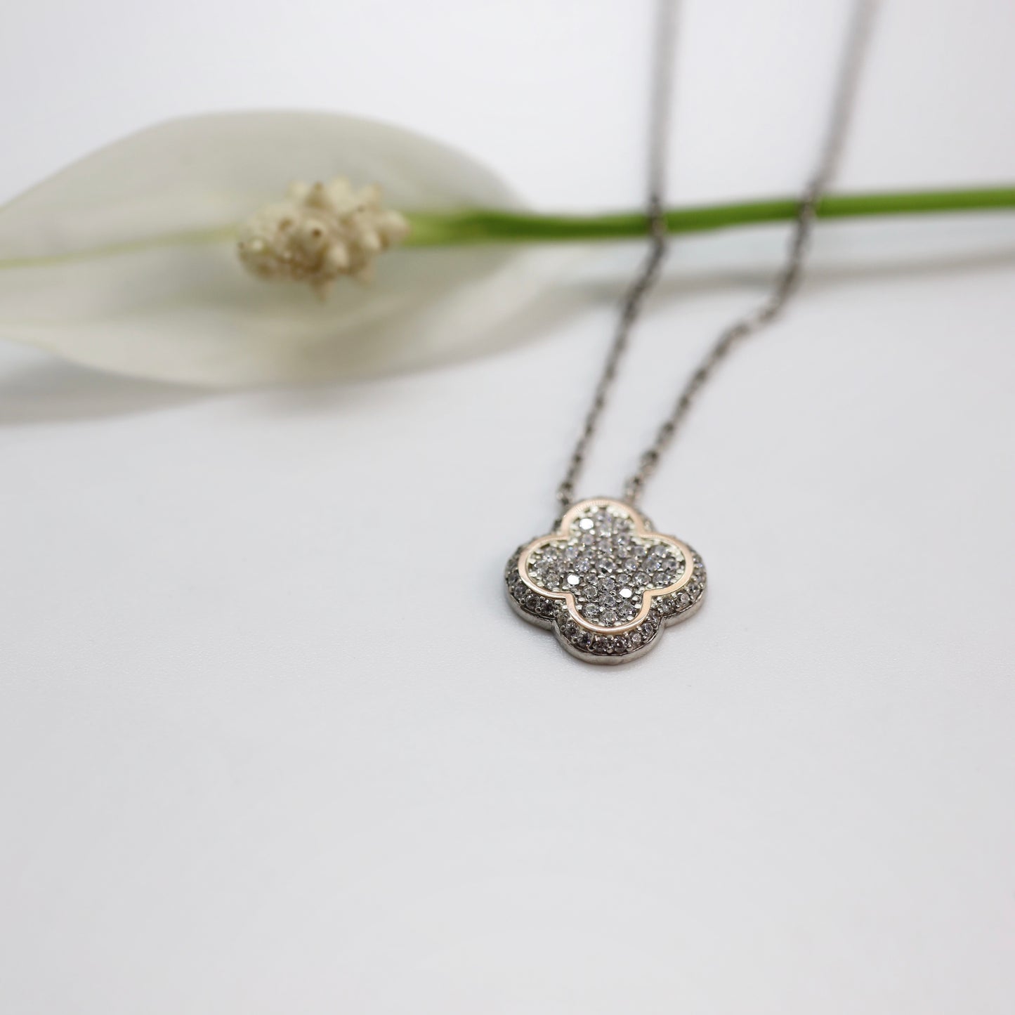 Срібне кольє |срібло 925 пр|фіаніти|золота вставка 375 пр | Flower Necklace|cubic zirconia|375 gold plate|366