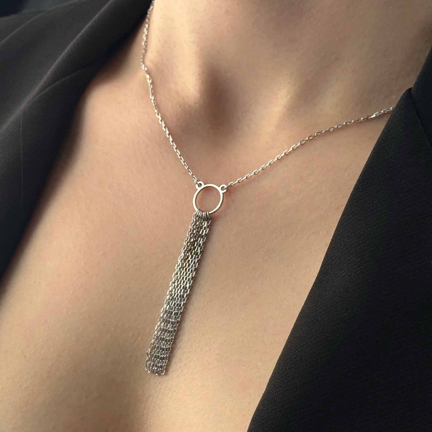 Срібна підвіска-ланцюжок Modern Texture| Срібло 925 |
Silver Textured Bar Necklace | 925 Silver |698