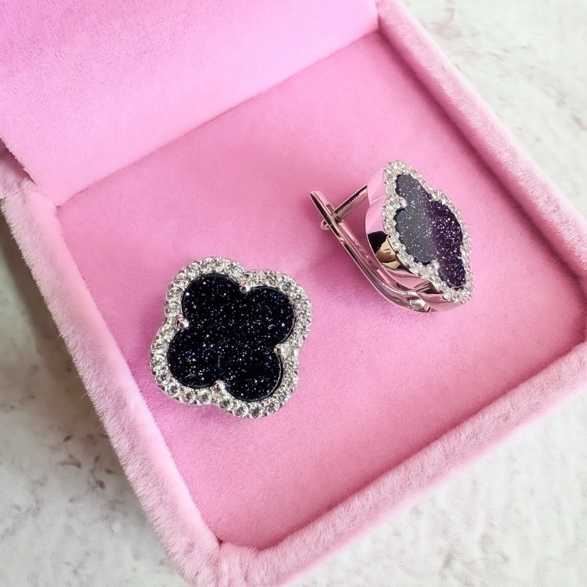 Срібний комплект прикрас/сережки та кольє/авантюрин/срібло 925пр/550