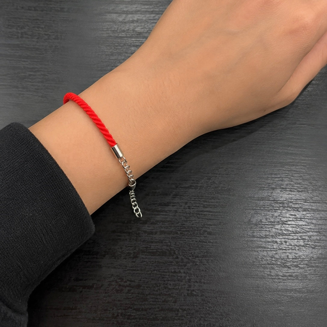 Red Silk Protection Bracelet with 925 Sterling Silver Clasp | Червоний шовковий браслет зі срібною застібкою 925 |8003.31
