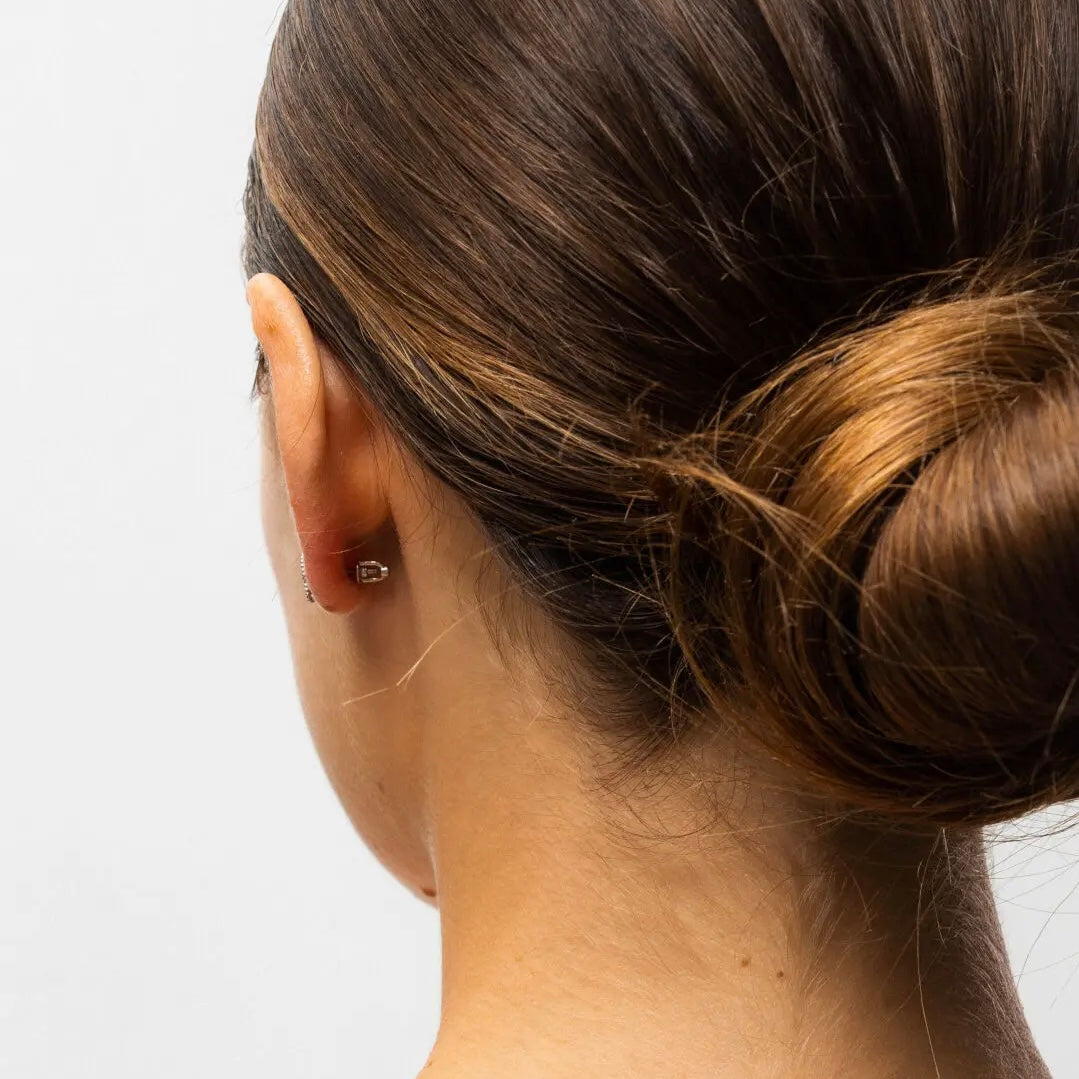 Срібні сережки з оніксом, застібка-закрутка 925 | Silver Stud Earrings |338