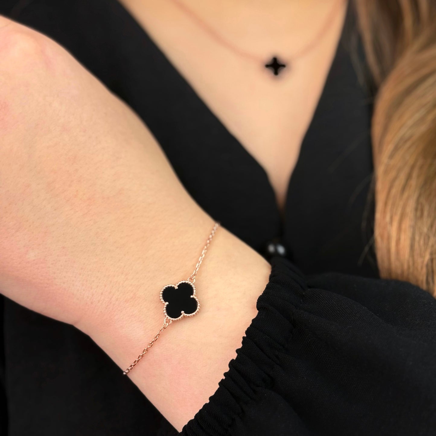 Позолочений браслет з оніксом | Gold-Plated Onyx Bracelet | 338