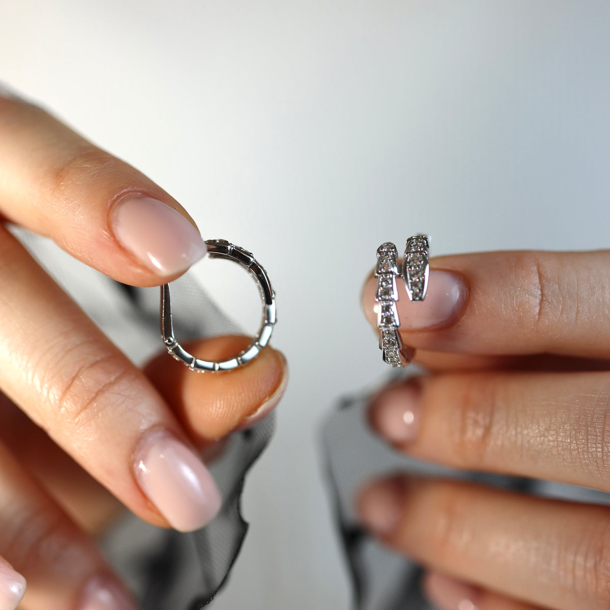 Rhodium-Plated 925 Sterling Silver CZ| Срібні сережки-кільця з фіанітами|292