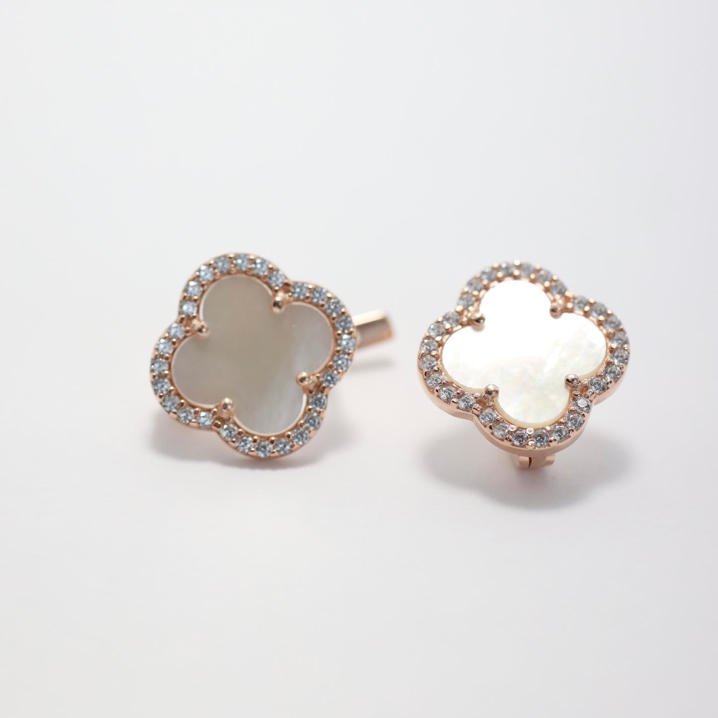 Срібні сережки з позолотою 585 та перламутром | 925 Sterling Silver Gold-Plated Earrings with Mother of Pearl & CZ|550