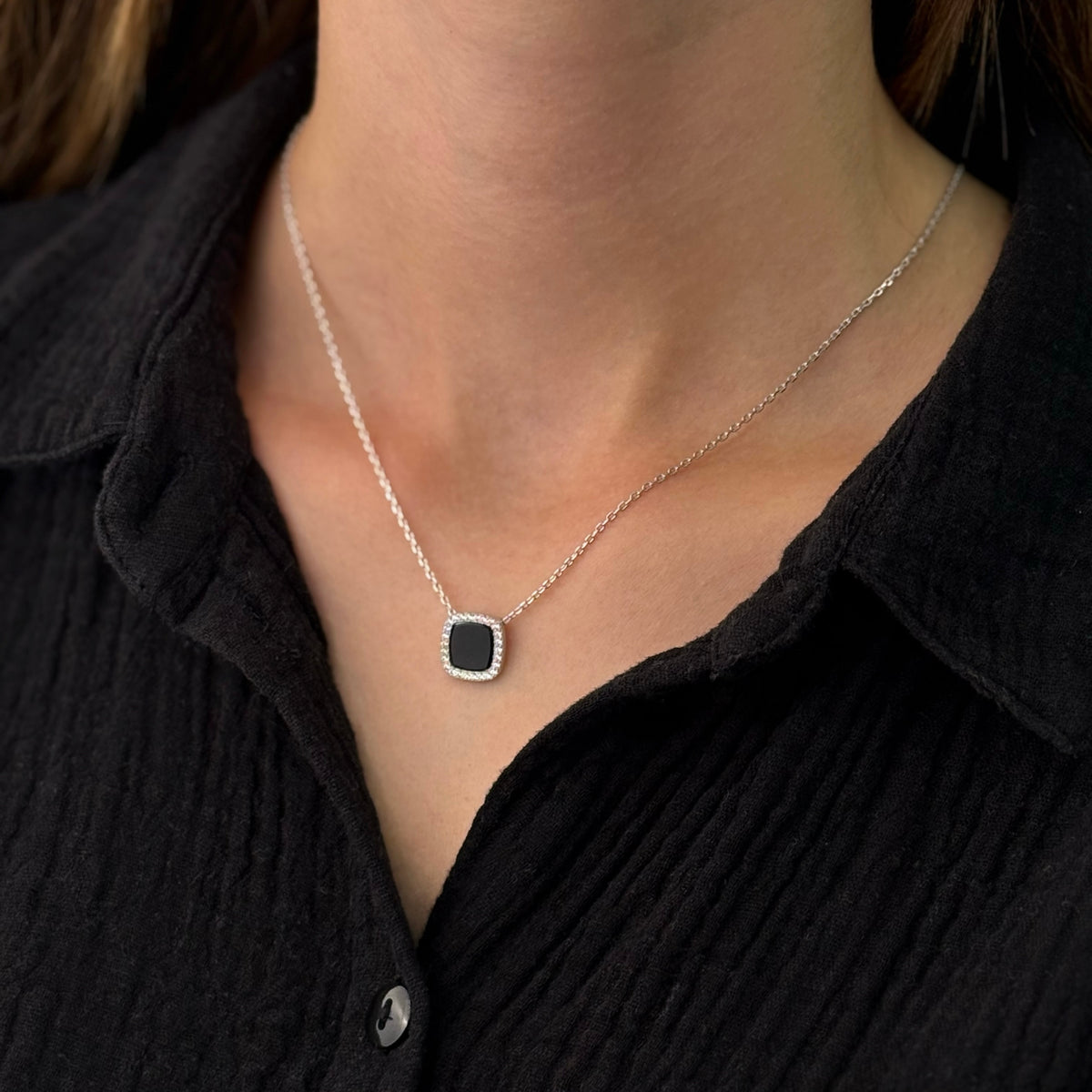 925 Sterling Silver Black Square Necklace| Срібне кольє з чорною квадратною вставкою та фіанітами|679