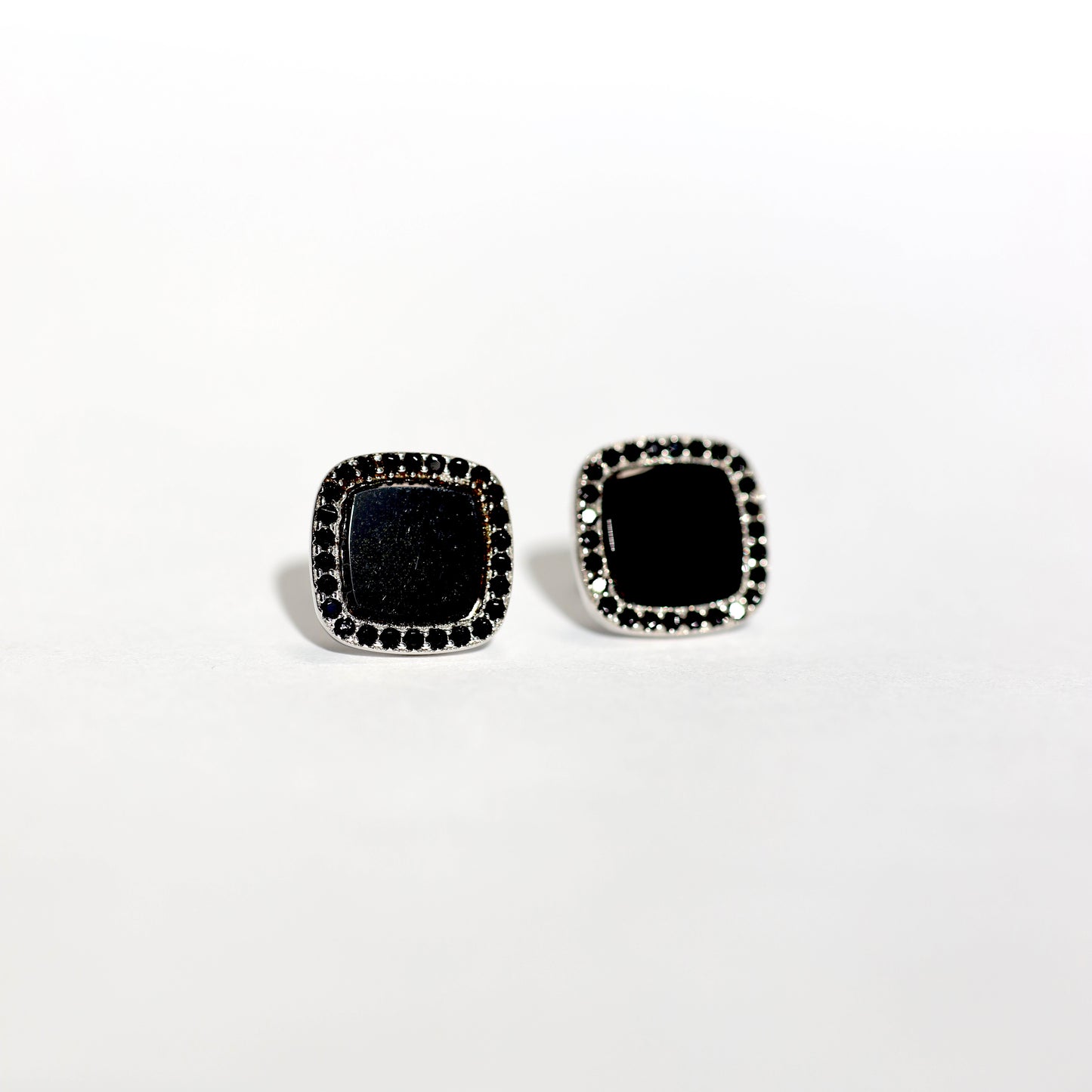 Black Stone Stud Earrings with Zirconia 925 Silver | Срібні сережки з чорним каменем та фіанітами|1007