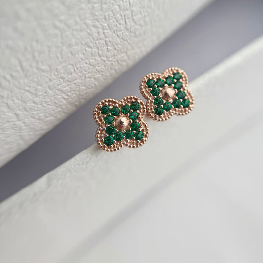 Сережки срібні з фіанітами покриті золотом 585 | Gold-plated 585 silver earrings with cubic zirconia | 1086