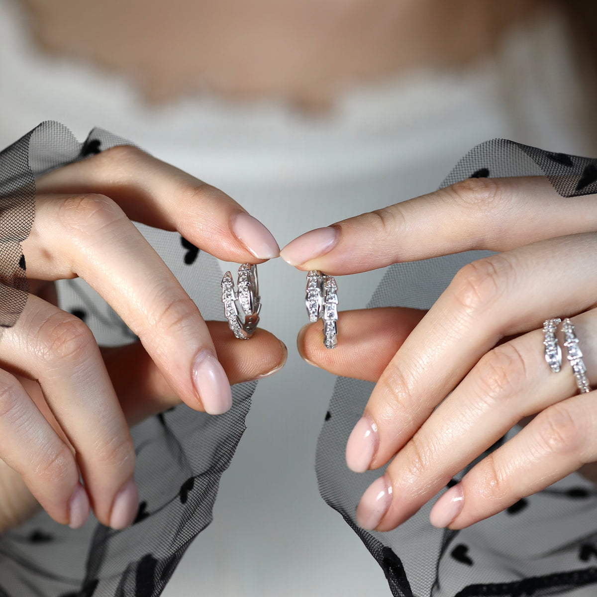 Rhodium-Plated 925 Sterling Silver CZ| Срібні сережки-кільця з фіанітами|292