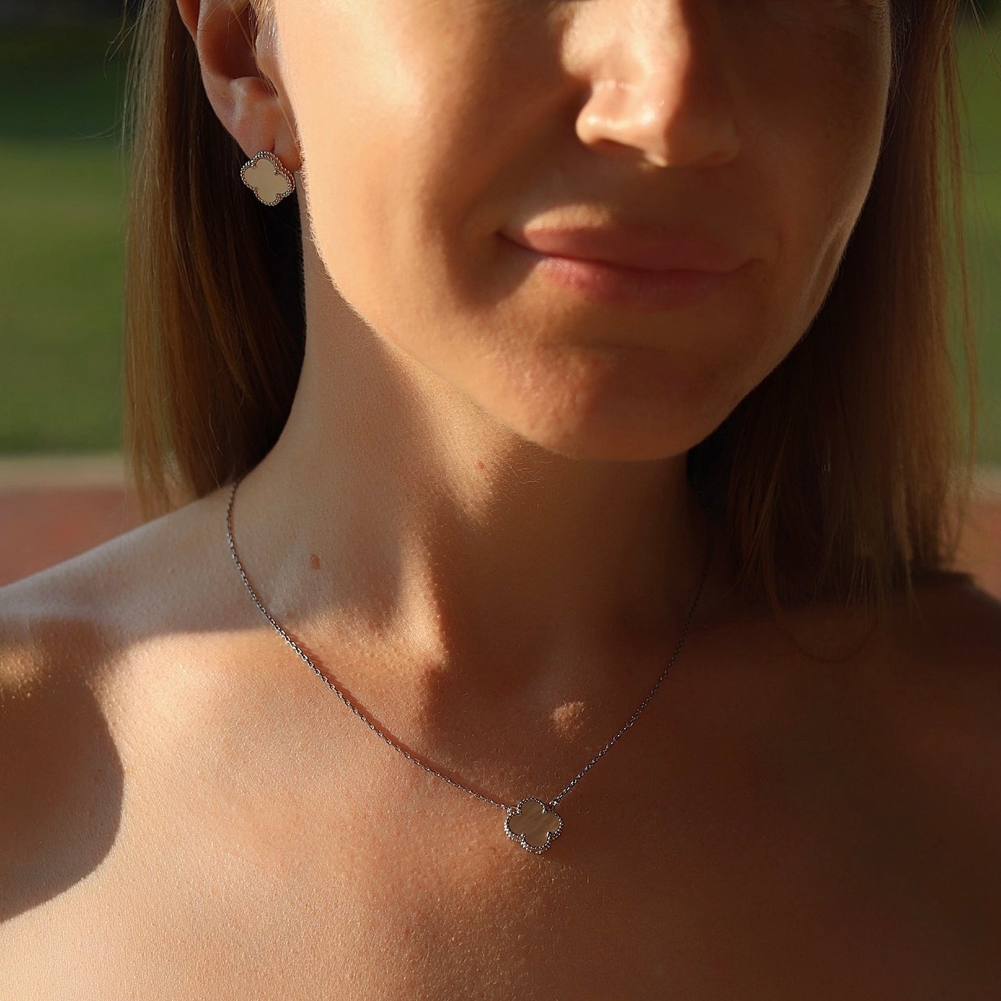 Silver Mother of Pearl Clover Necklace Maxi Size | Срібне кольє з перламутром Клевер великий розмір |552
