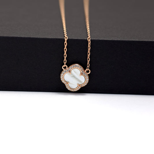 Срібне кольє Сяйво гармонії | Silver 925 Necklace Shine of Harmony with Mother-of-Pearl Clover |339