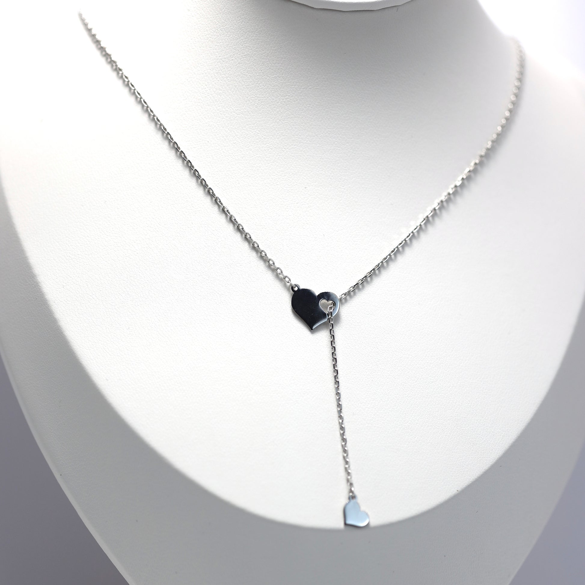 Delicate sterling silver 925 necklace with heart pendant
