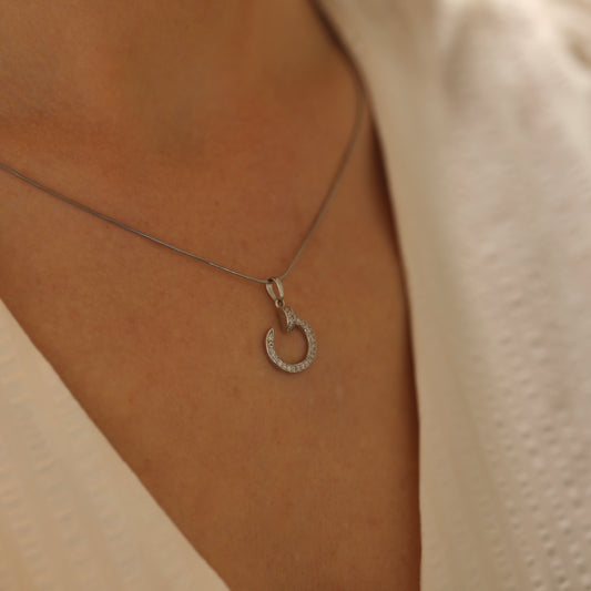 Срібна підвіска 925 з фіанітами • 925 Silver Circle Pendant with Cubic Zirconia | 39137