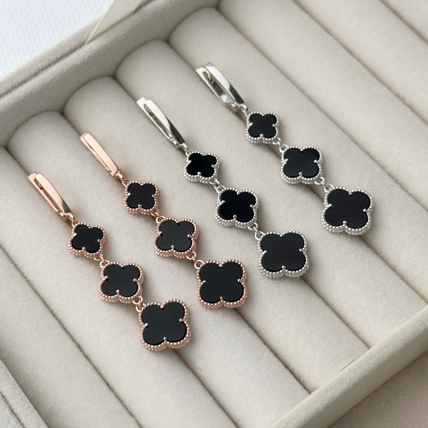 Срібні сережки Чорний Клевер в позолоті 585 | Silver Earrings Black Clover 925 Sterling Gold Plated | Ukrainian Jewelry