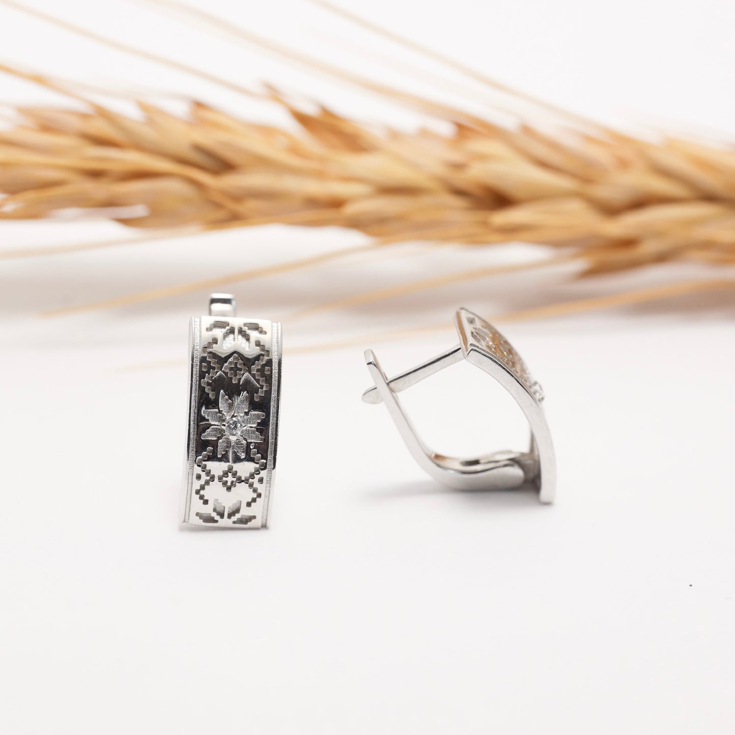 Silver Vyshyvanka Earrings | Срібні сережки Вишиванка | 583