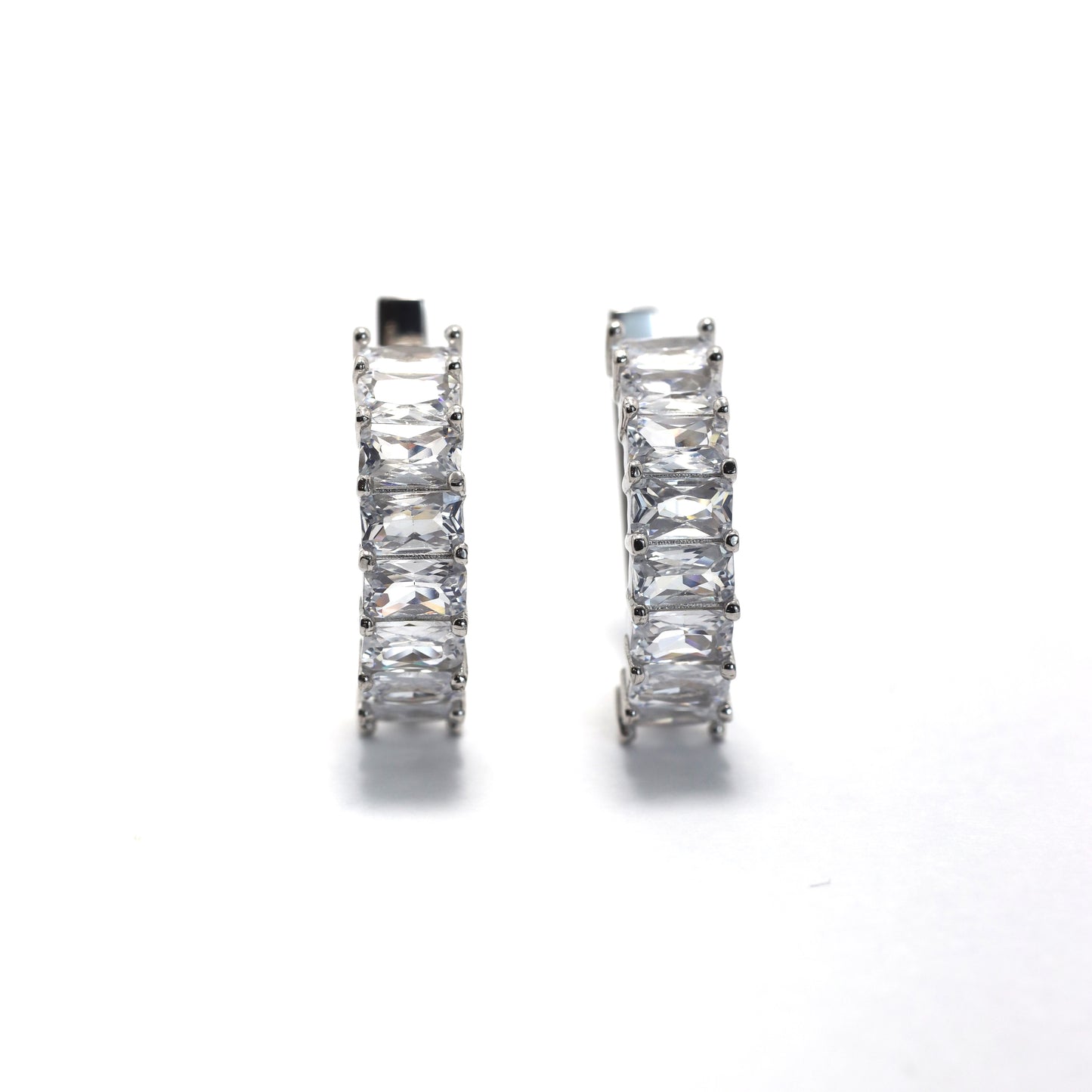 Срібні сережки з фіанітами/срібло 925пр/269