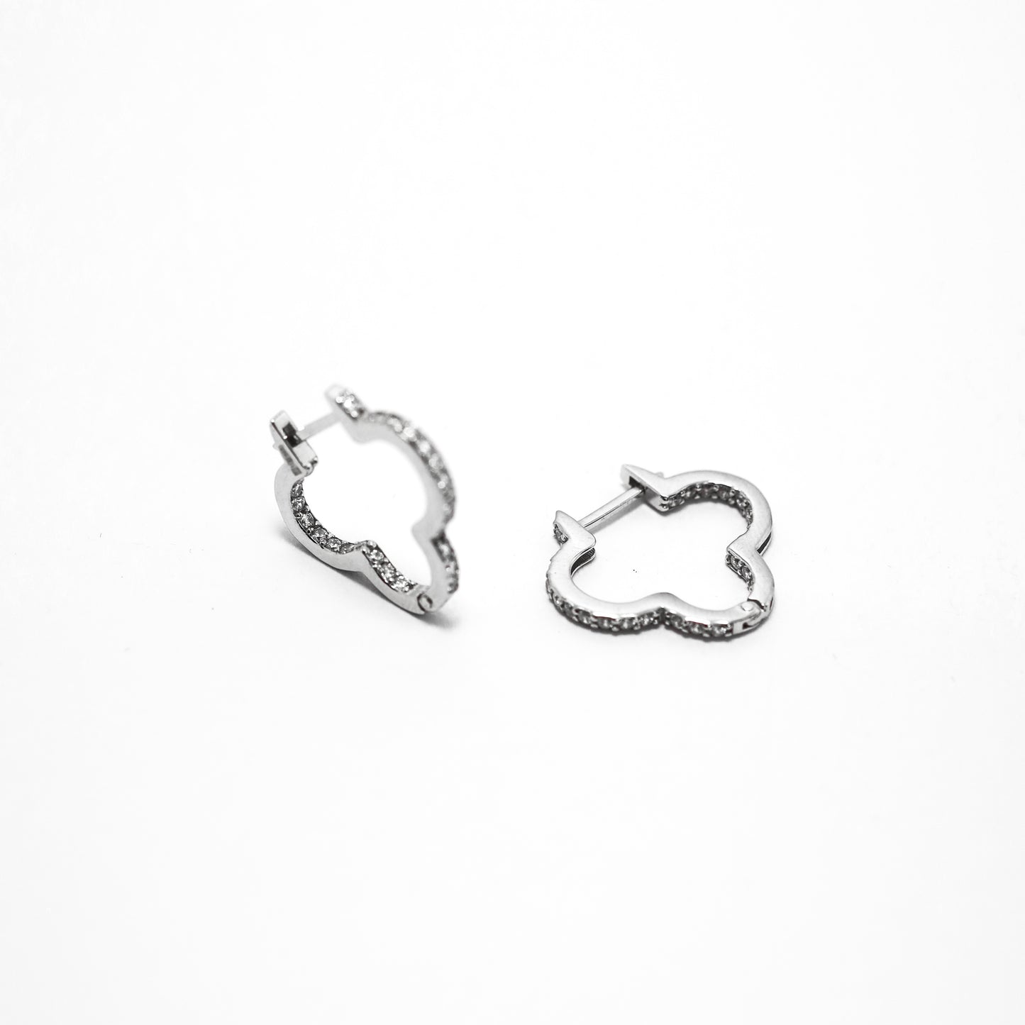 Sterling Silver Clover Hoop Earrings with Zircon | Срібні сережки-кільця Конюшина з цирконієм|943