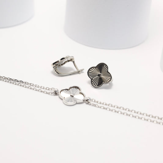 Radiant Engraved Clover Jewelry Set | 925 Sterling Silver Earrings & Bracelet — Срібний комплект  Конюшина з променистим гравіюванням сережки та браслет