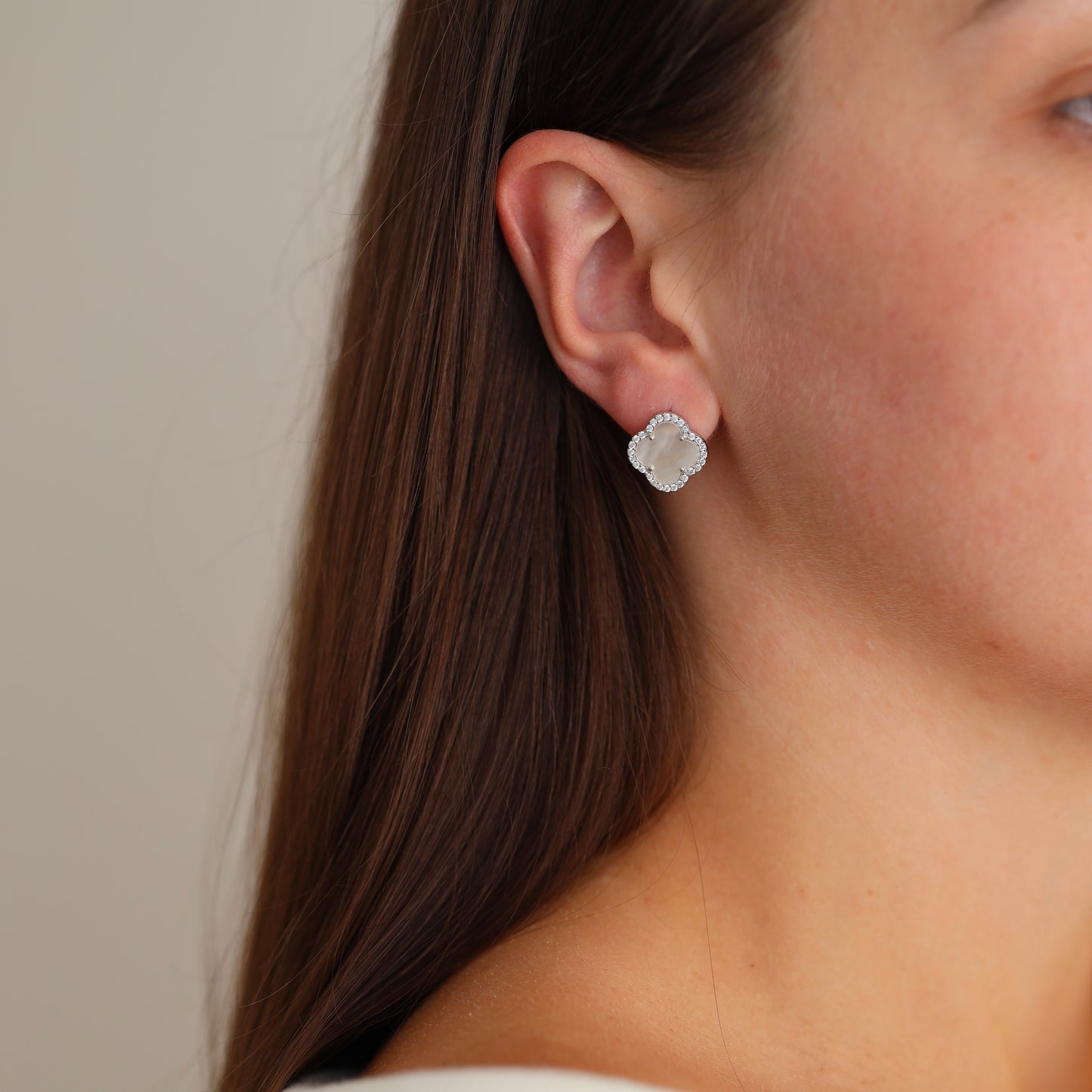 Срібний комплект прикрас/Перламутр/срібло 925пр/550