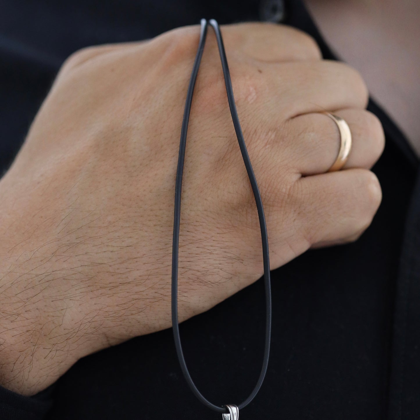 Шнурок з срібною застібкою/срібло 925пр.