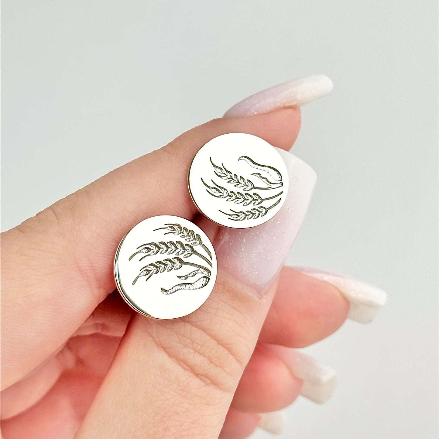 Срібні сережки з гравіюванням колосків | Silver Wheat Stud Earrings |1329