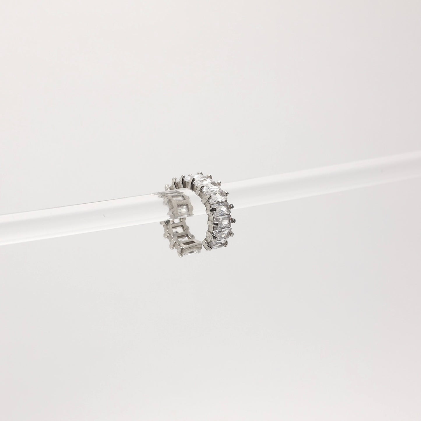 Luxury Silver Ear Cuff with Zirconia | Срібна кафа з фіанітами|70124