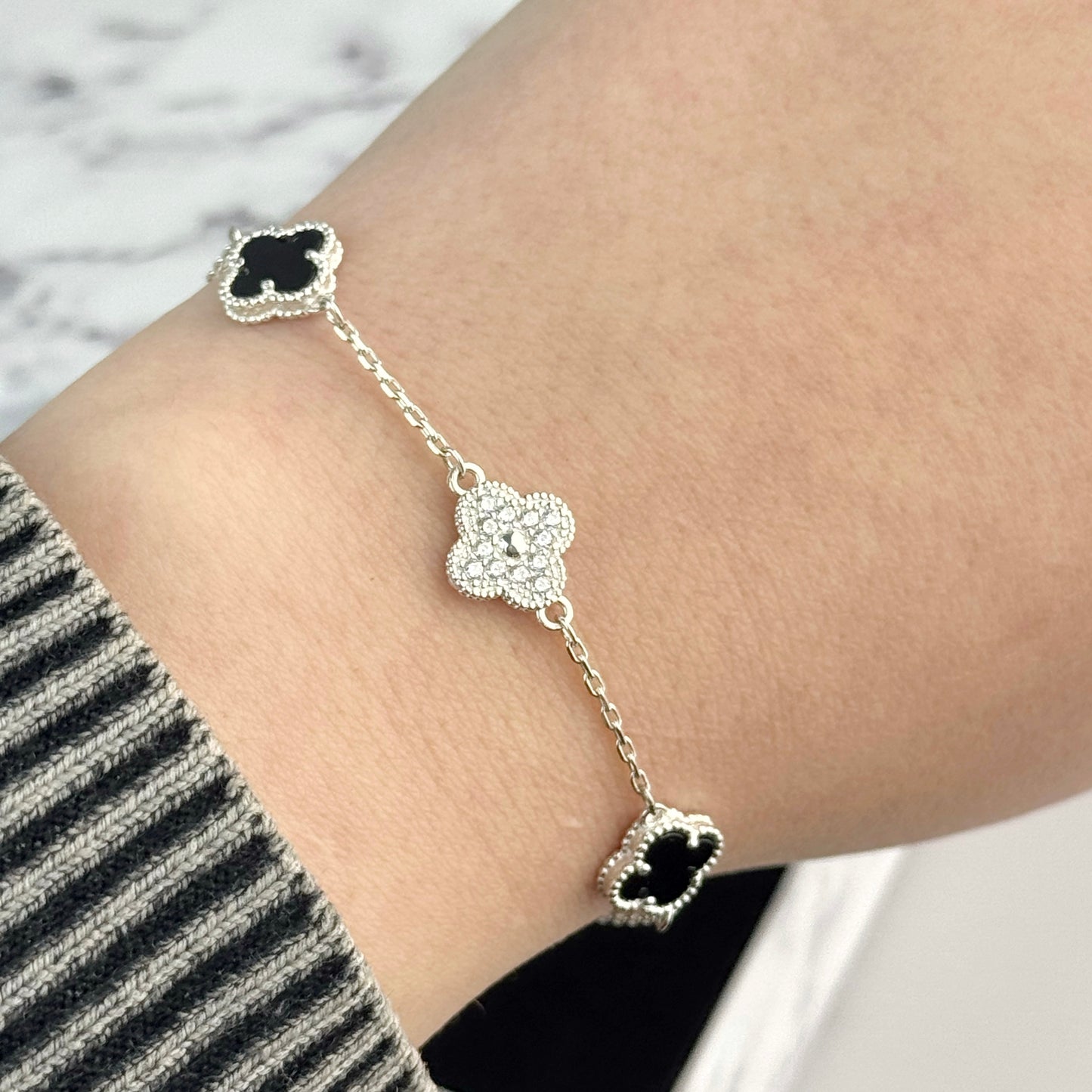 Срібний браслет з оніксом та цирконієм | 925 Sterling Silver Bracelet with Onyx & Cubic Zirconia | 498