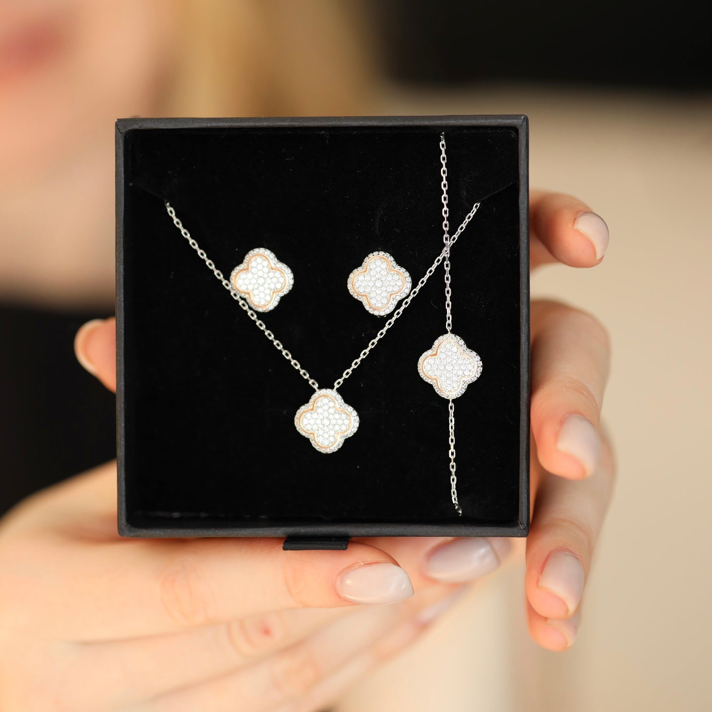 Срібний комплект з золотою пластинкою та фіанітами | Silver Jewelry Set with Gold Plate & Zirconia|366