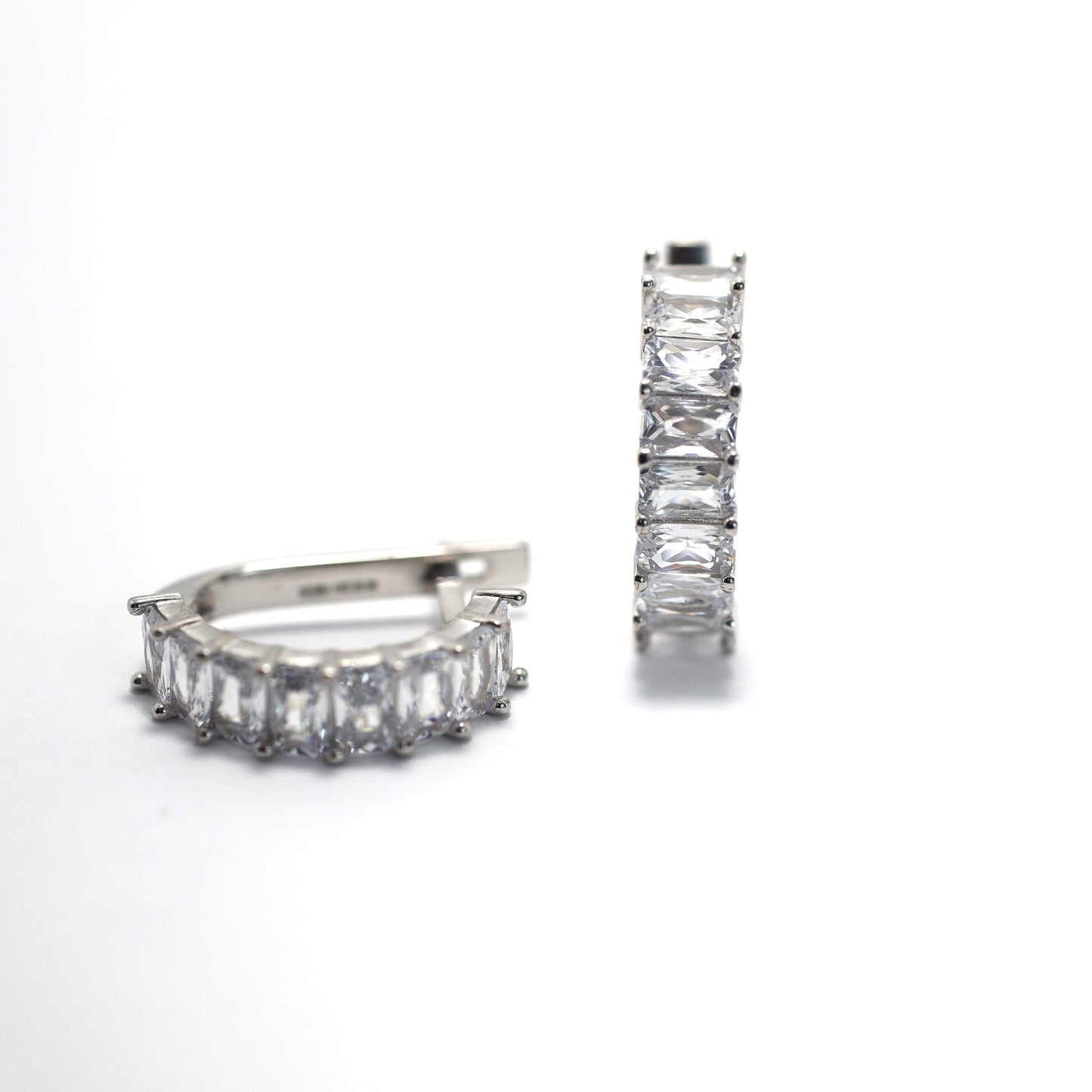 Срібні сережки з фіанітами/срібло 925пр/269