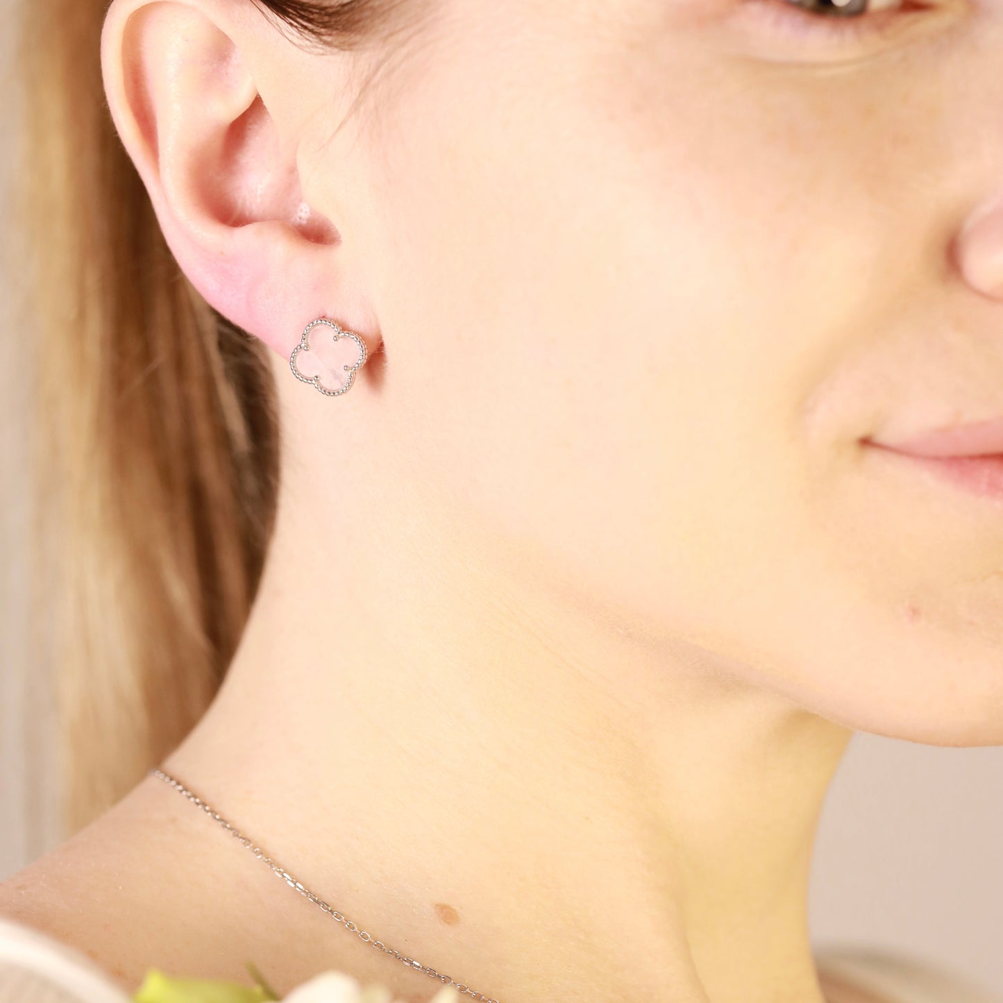 Rose Quartz Clover Earrings | 925 Sterling Silver Luxury Jewelry — Срібні сережки з кварцом|049