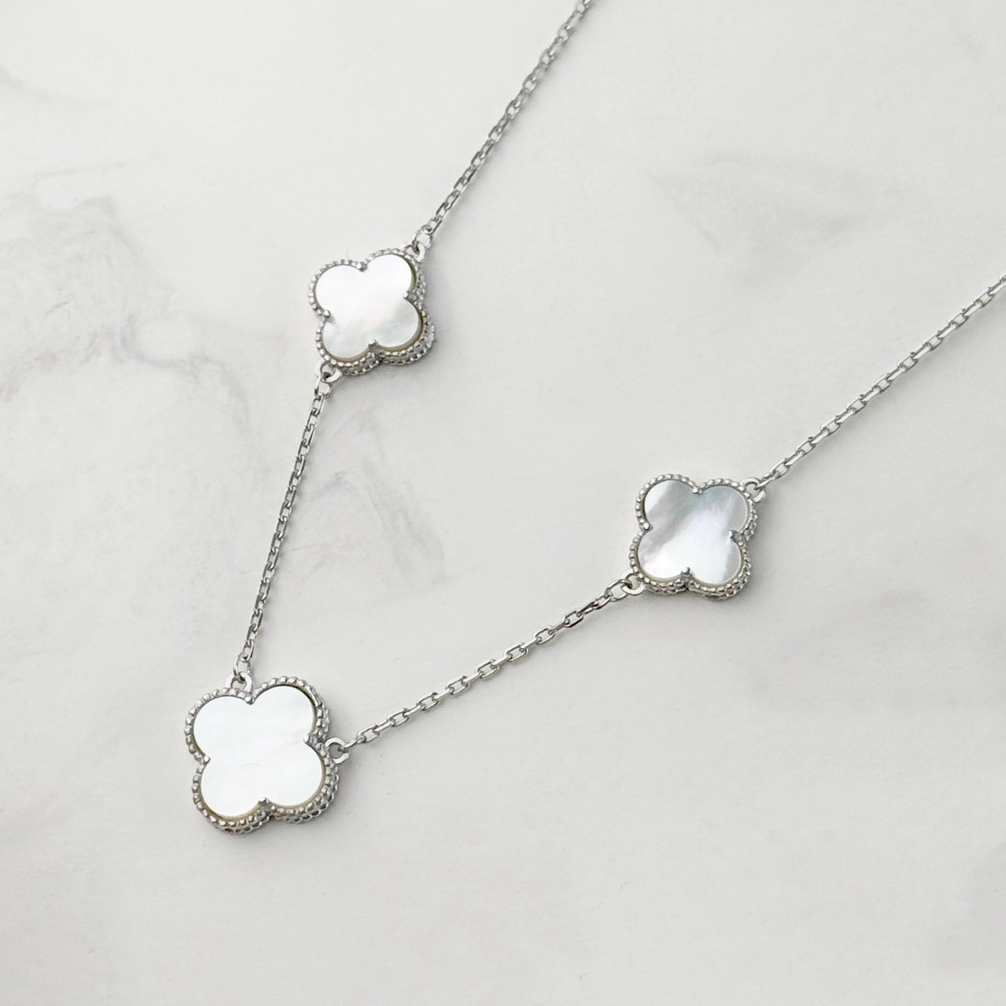 Кольє з перламутром на три квіточки | Mother of Pearl Triple Flower Necklace | Срібло 925 | Adjustable Length |665