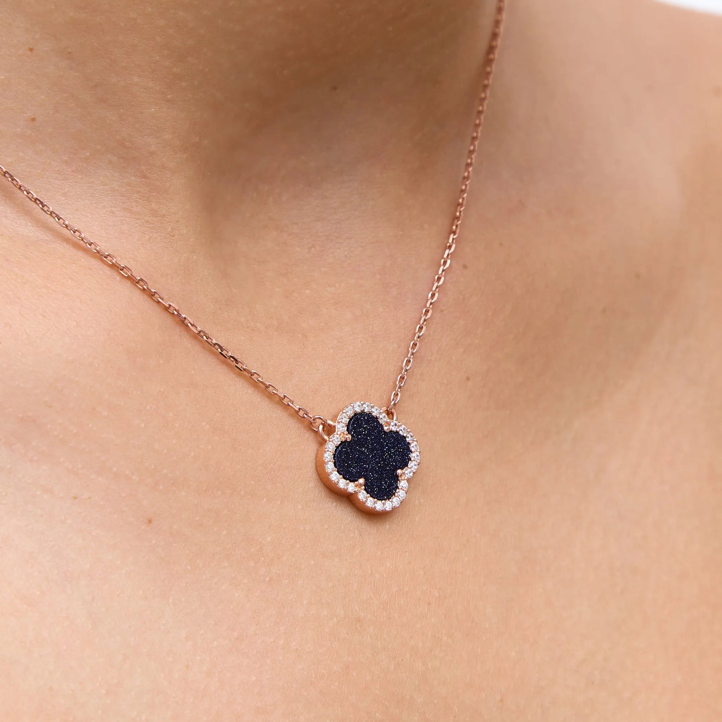 Срібний кулон-конюшина з авантюрином та фіанітами, позолота | Silver Clover Necklace with Aventurine & Zirconia, Gold Plated | 550