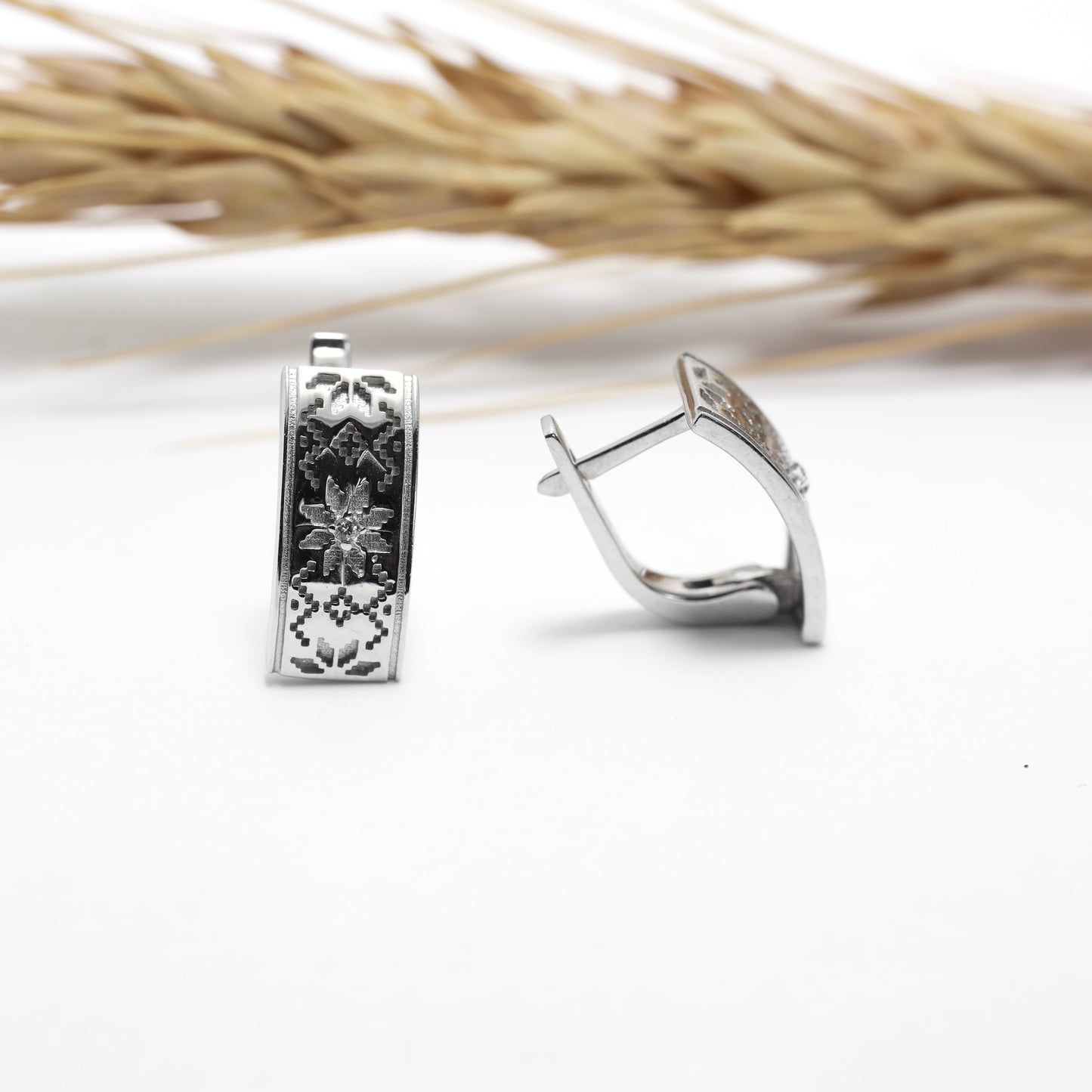 Silver Vyshyvanka Earrings with Cubic Zirconia | Срібні сережки Вишиванка з фіанітом |583/1