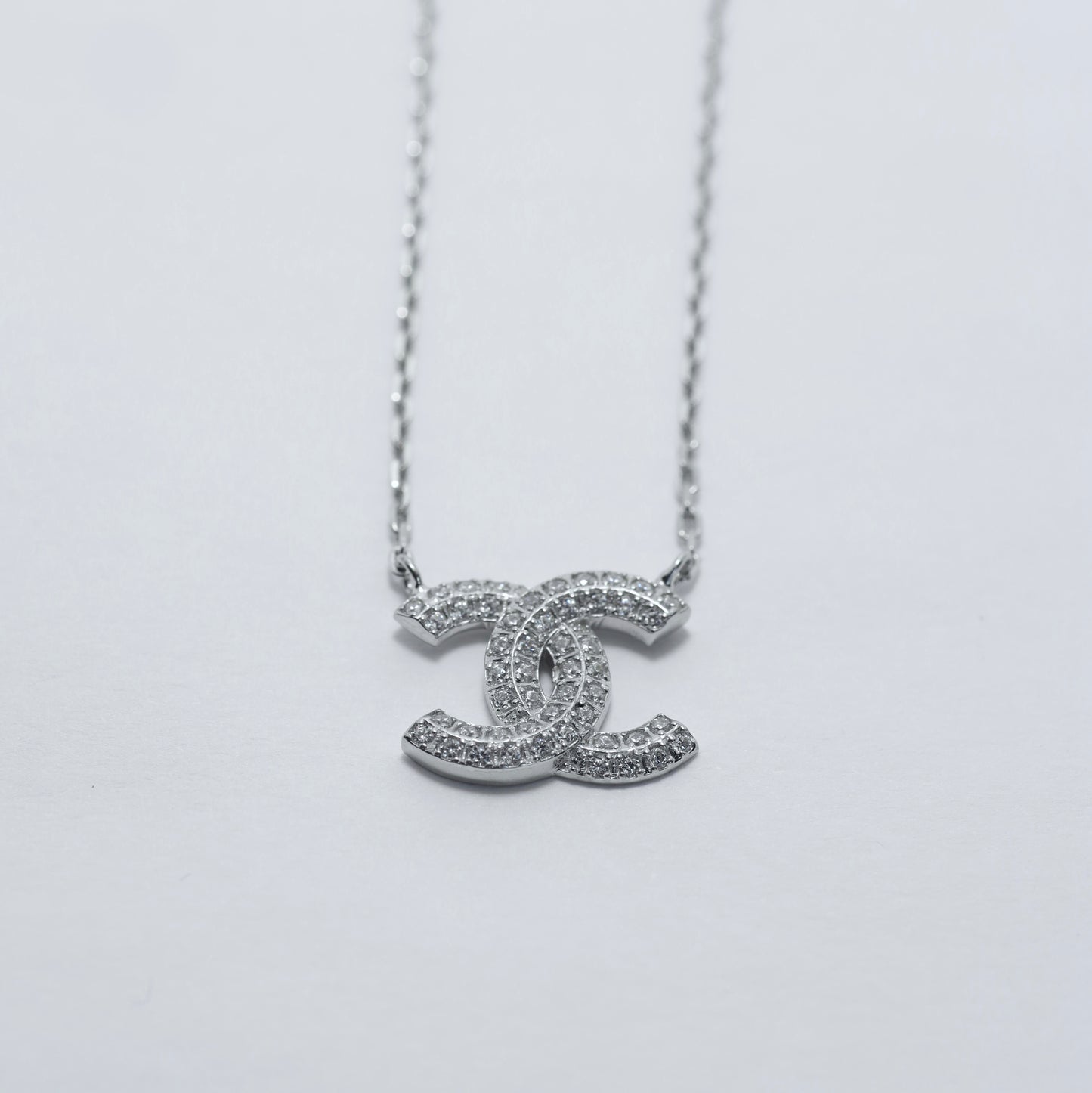 Silver Necklace with Cubic Zirconia Pendant | Срібне кольє з підвіскою та фіанітами |603