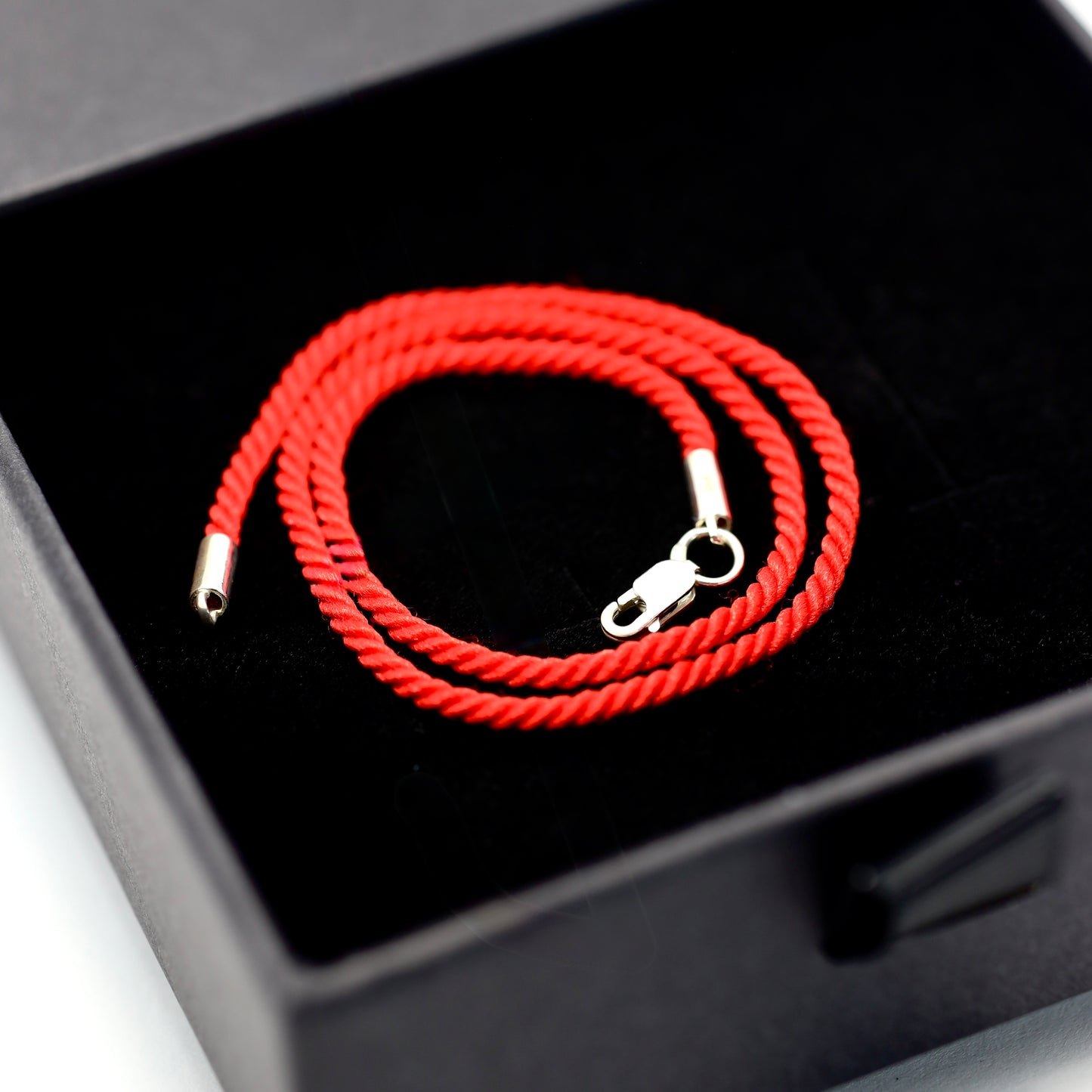 Червоний шнурок зі сріблом 925 | Red Protective Silver 925 Cord Bracelet