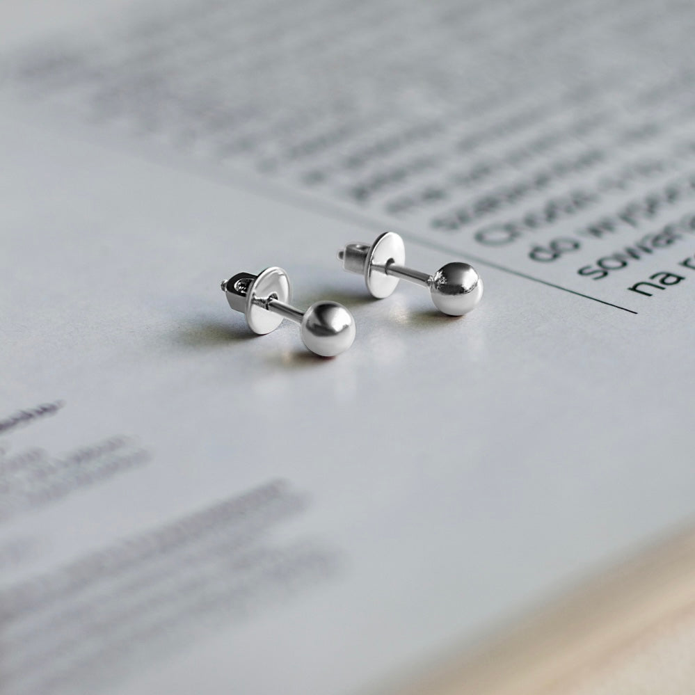Срібні сережки/Кулька/срібло 925пр/4655