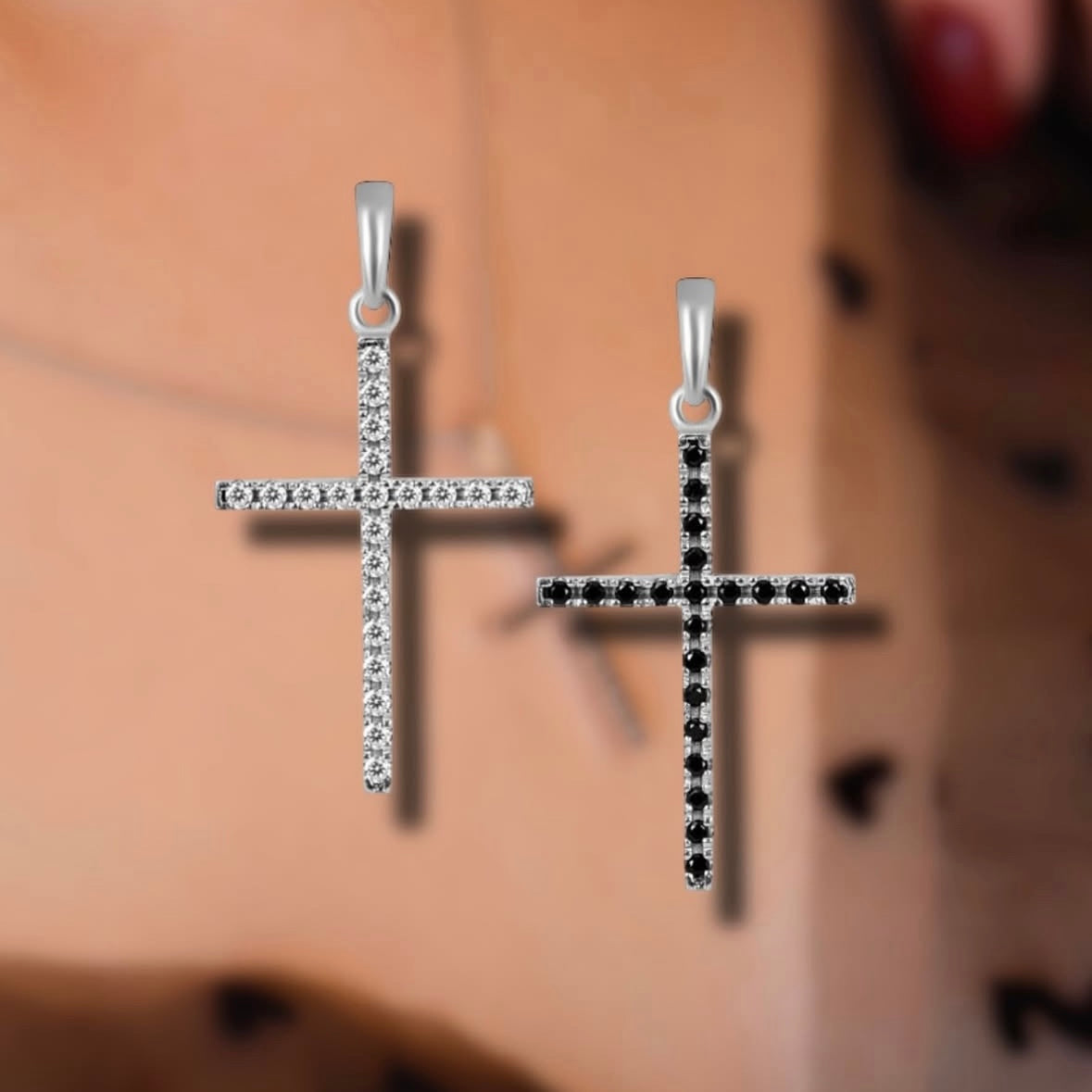 Срібний двосторонній хрестик/срібло 925пр.