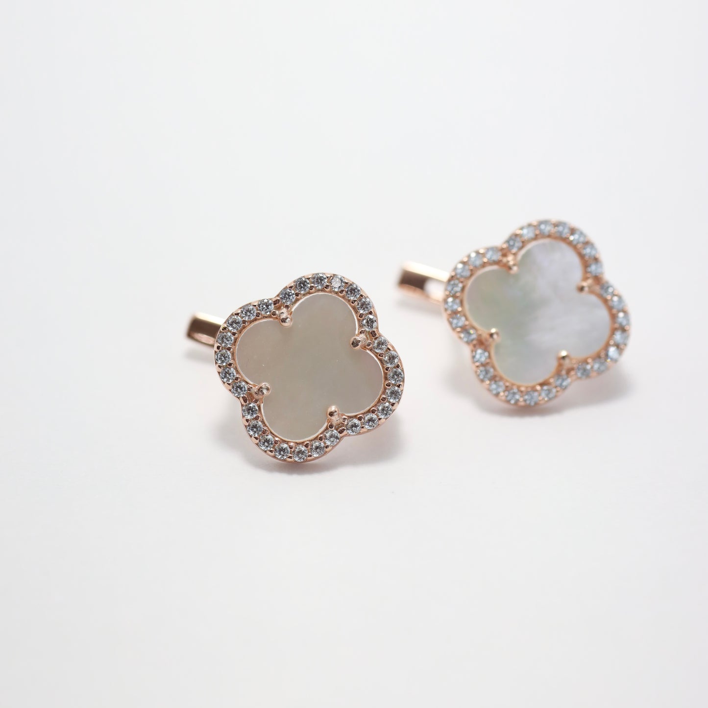 Срібні сережки з позолотою 585 та перламутром | 925 Sterling Silver Gold-Plated Earrings with Mother of Pearl & CZ|550
