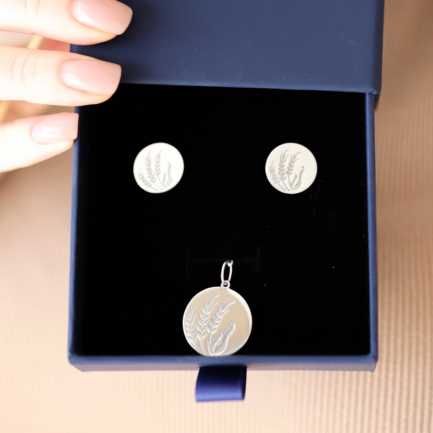 Срібний набір Колосся | Silver Wheat Jewelry Set | Кулон і сережки | Pendant & Stud Earrings |