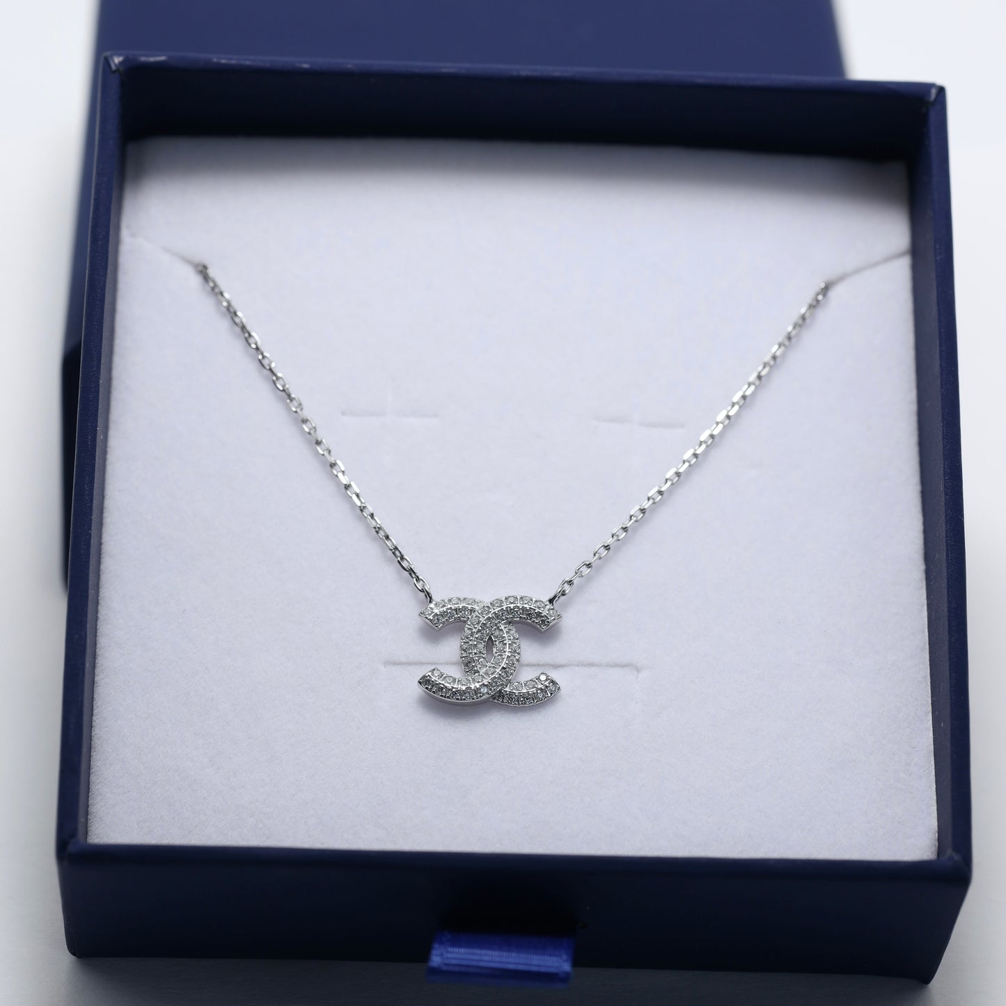 Silver Necklace with Cubic Zirconia Pendant | Срібне кольє з підвіскою та фіанітами |603