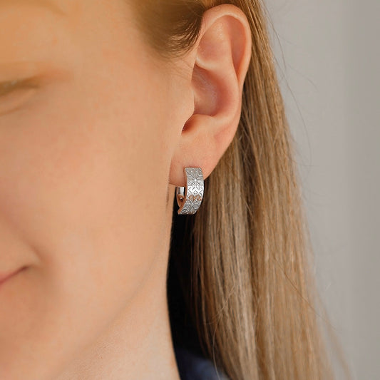 Сережки срібні 925 з орнаментом вишиванки | Ukrainian silver embroidered pattern earrings 925 sterling | 047