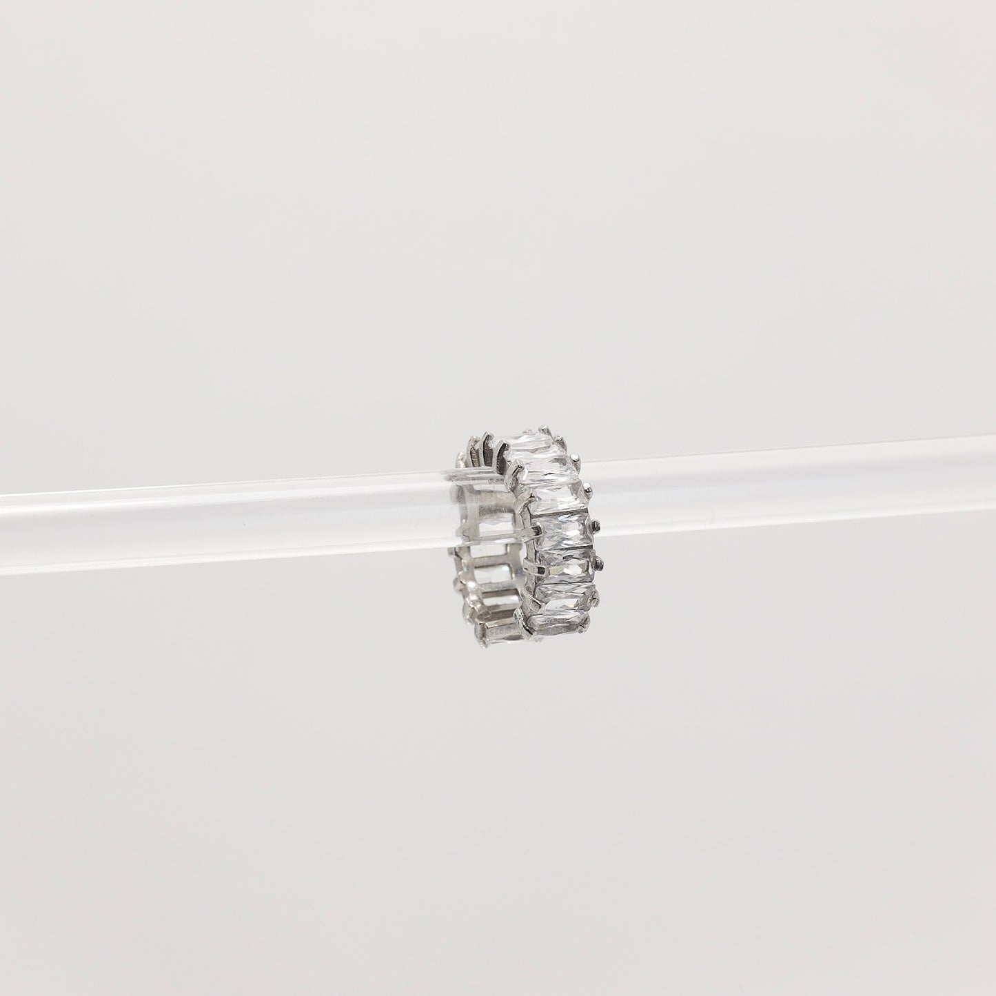 Luxury Silver Ear Cuff with Zirconia | Срібна кафа з фіанітами|70124