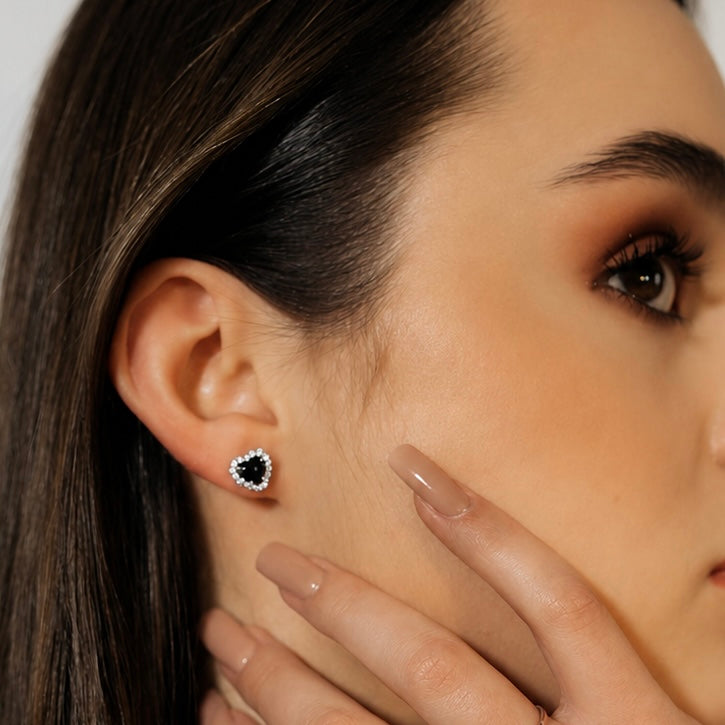Срібні сережки Noir Heart 925 з оніксом | Noir Heart Silver Earrings 925 with Onyx & Zirconia|920