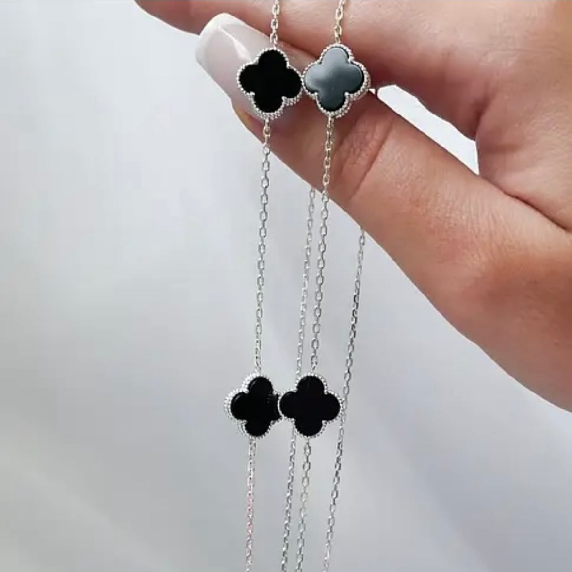 925Silver Onyx Flower Necklace | Срібне кольє 925 з оніксом |5 квіточок|338