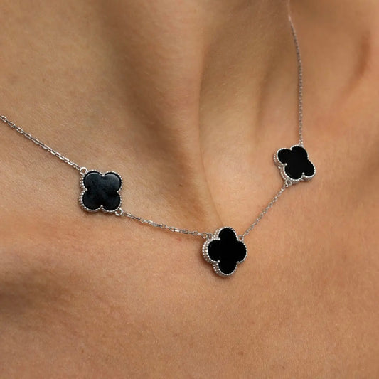 Срібне кольє 925 з оніксом на 3 квіточки | 925Silver Onyx Flower | 338