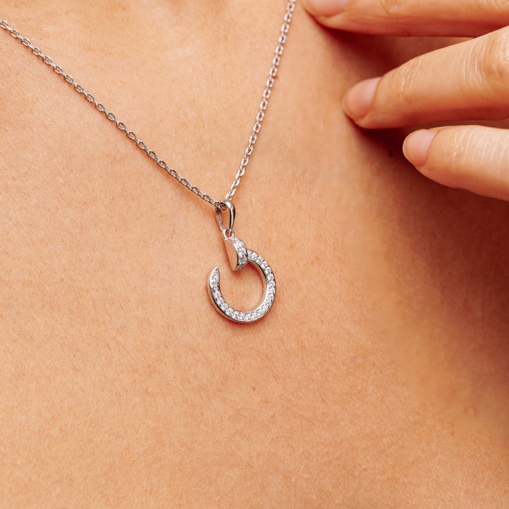 Срібна підвіска 925 з фіанітами • 925 Silver Circle Pendant with Cubic Zirconia | 39137